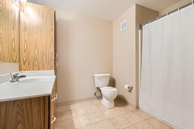 5650 Boone Ave N Unit 315, New Hope, MN 55428 - bathroom featuring vanity and a shower with shower curtain