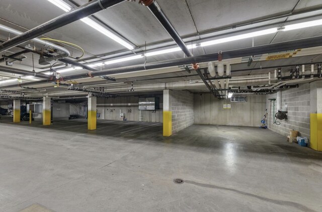 5650 Boone Ave N Unit 315, New Hope, MN 55428 - view of garage
