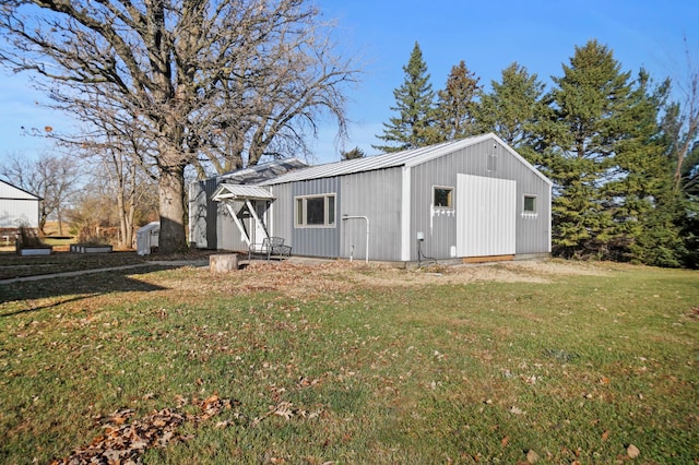 13150 345th Ave, Waseca, MN 56093 - view of outbuilding featuring an outdoor structure