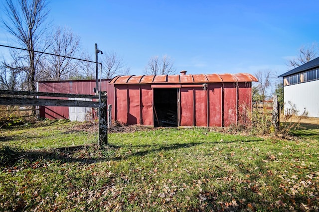 13150 345th Ave, Waseca, MN 56093 - view of outdoor structure featuring an outdoor structure and fence