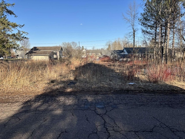 1212 98th Ave W, Duluth, MN 55808