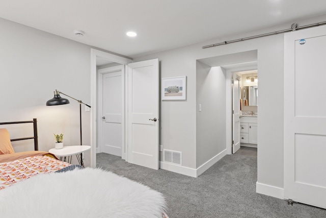 1744 Jefferson Ave, Saint Paul, MN 55105 - carpeted bedroom featuring baseboards and recessed lighting