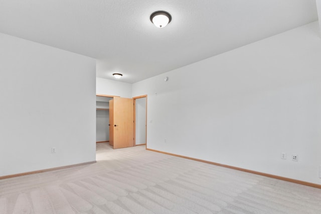 7100 Metro Blvd Unit 116, Edina, MN 55439 - unfurnished room with light colored carpet and baseboards