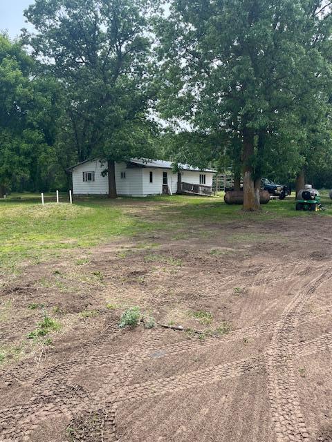 7312 170th Ave, Royalton, MN 56373 - view of yard featuring driveway