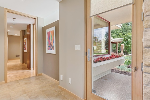685 Hidden Creek Trl, Mendota Heights, MN 55118 - photo 47