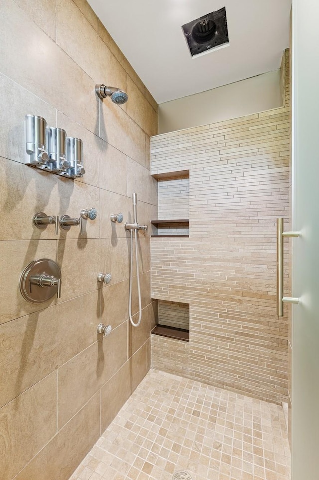 685 Hidden Creek Trl, Mendota Heights, MN 55118 - photo 56