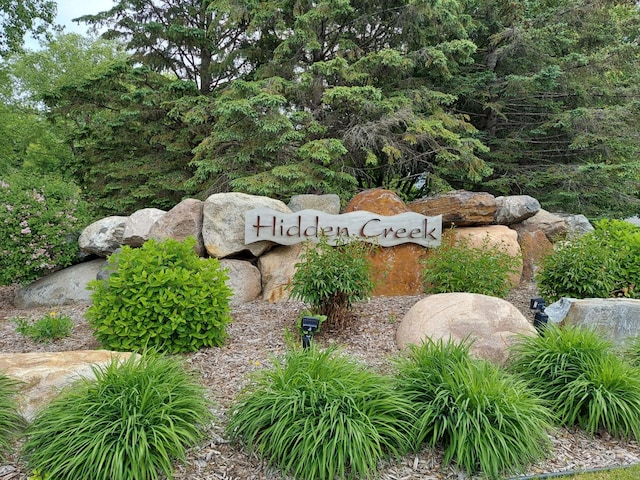 685 Hidden Creek Trl, Mendota Heights, MN 55118 - photo 78