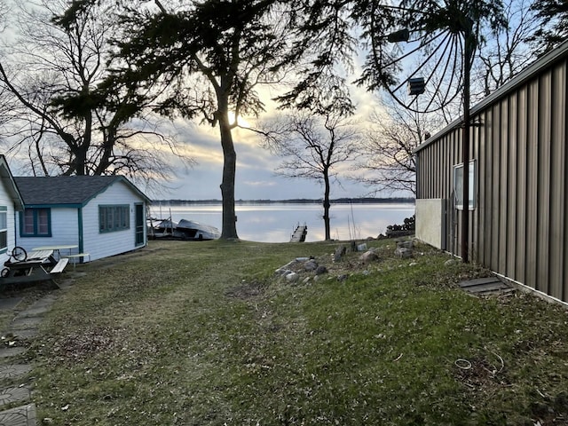 view of yard with a water view