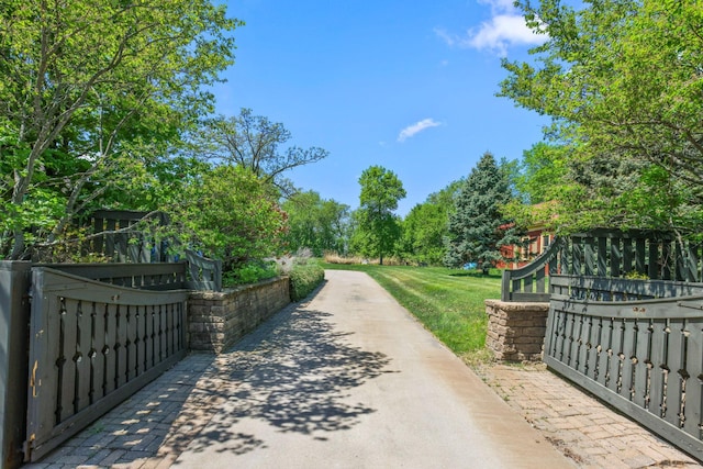 3375 Stark Rd NE, Cambridge Twp, MN 55008 - view of community featuring a gate and a yard