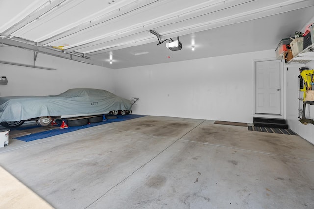 8506 Titanium Cir, Woodbury, MN 55129 - garage with a garage door opener