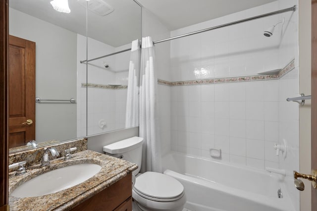 4325 Trillium Ln W, Minnetrista, MN 55364 - full bathroom featuring shower / bath combo with shower curtain and vanity