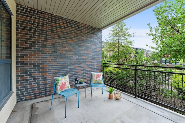 2565 Franklin Ave Unit 109, Saint Paul, MN 55114 - view of balcony
