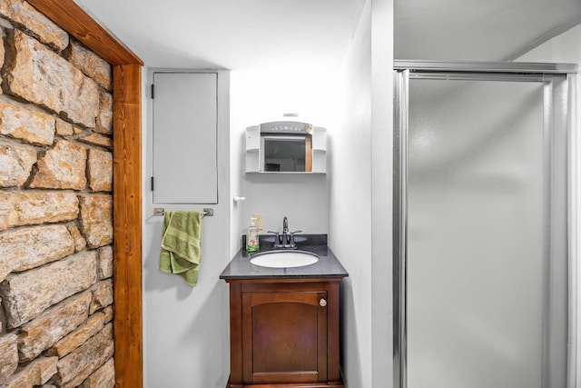 1114 6th St, Mankato, MN 56001 - full bath with a shower stall and vanity