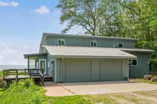 W11598 S Bluff Rd, Stockholm Twp, WI 54769 - photo 4