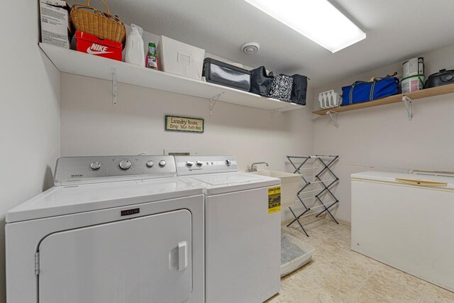 29107 Danel Ave, Randolph, MN 55065 - clothes washing area featuring separate washer and dryer and light tile patterned flooring