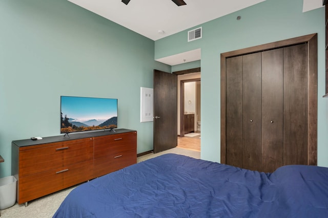 1240 2nd St Unit 701, Minneapolis, MN 55415 - bedroom with a closet and a ceiling fan
