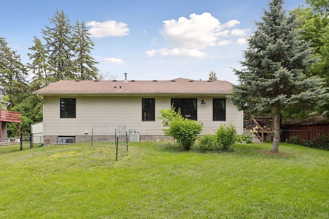 1283 Bidwell St, West Saint Paul, MN 55118 - rear view of property featuring central AC unit and a deck