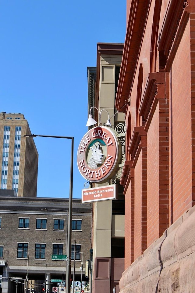 300 Wall St Unit 201, Saint Paul, MN 55101 - exterior view