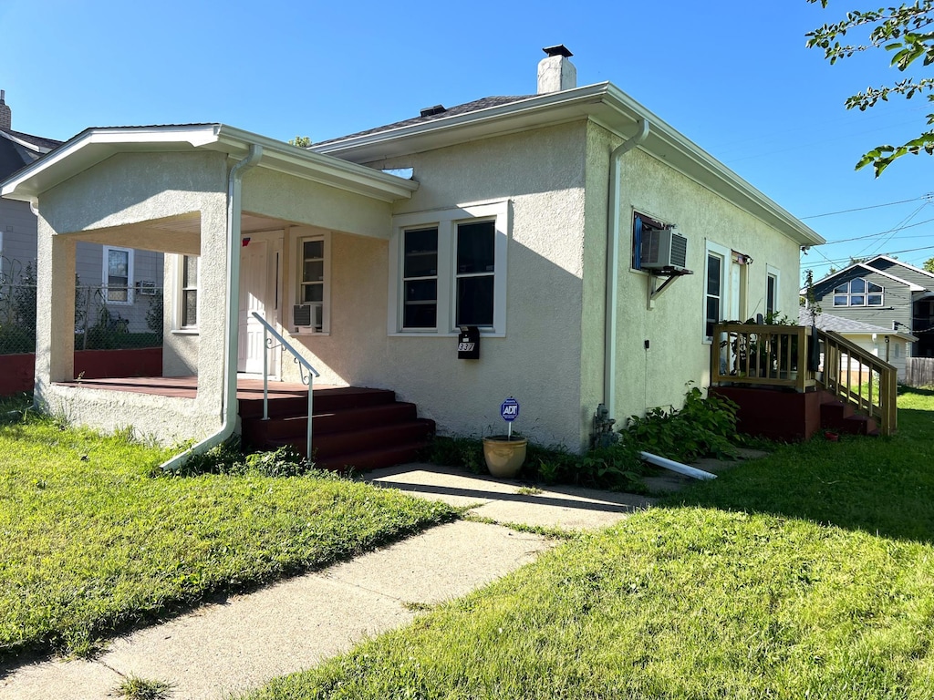 337 Fuller Ave, Saint Paul, MN 55103 - photo 1