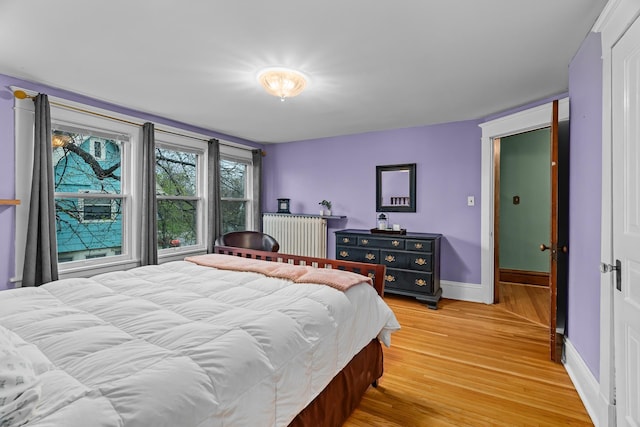 904 Lincoln Ave, Saint Paul, MN 55105 - bedroom featuring baseboards and light wood-style floors