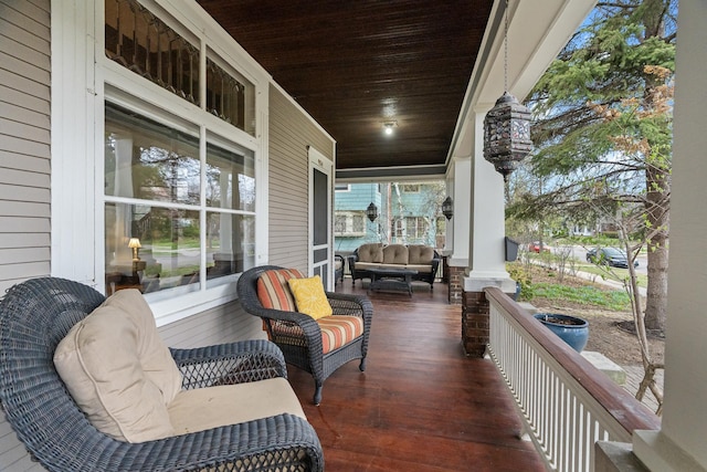 904 Lincoln Ave, Saint Paul, MN 55105 - view of porch