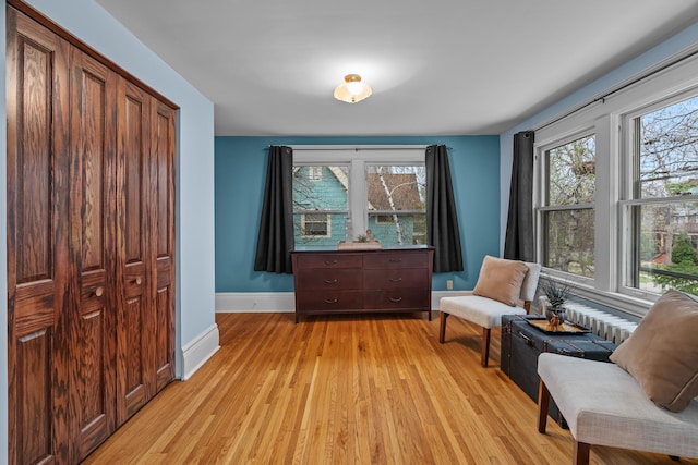 904 Lincoln Ave, Saint Paul, MN 55105 - sitting room featuring light wood-type flooring and baseboards