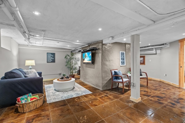 904 Lincoln Ave, Saint Paul, MN 55105 - living area with recessed lighting