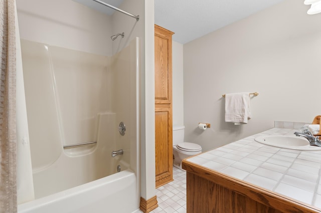 full bathroom with toilet, a sink, and shower / tub combination