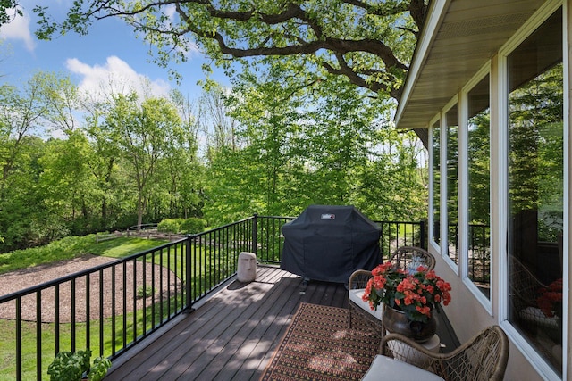 1656 Isabella Pkwy, Chaska, MN 55318 - deck with grilling area