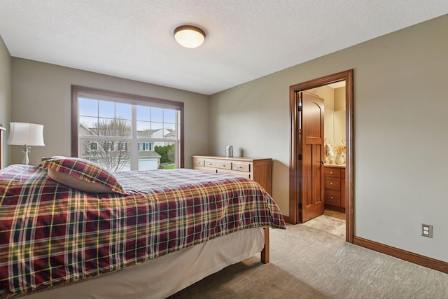 2919 Hilltop Dr, Chaska, MN 55318 - bedroom with light carpet, baseboards, and ensuite bath