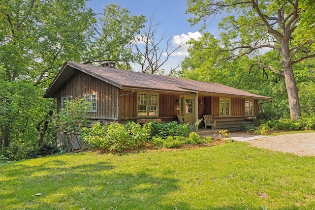 1433 Oldridge Ave N, West Lakeland Twp, MN 55082 - view of front of house with a front lawn and a porch
