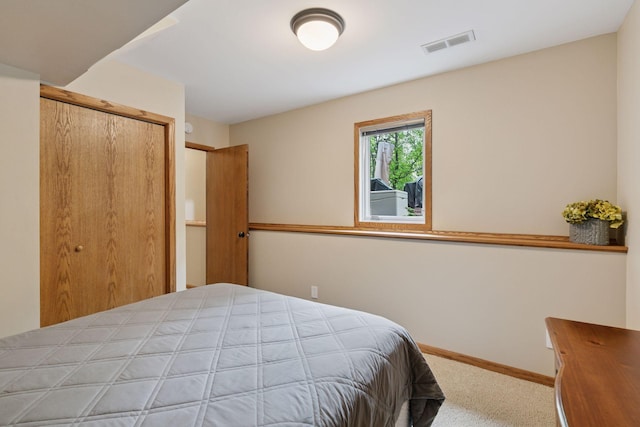 3861 Westbury Dr, Eagan, MN 55123 - carpeted bedroom with a closet and baseboards
