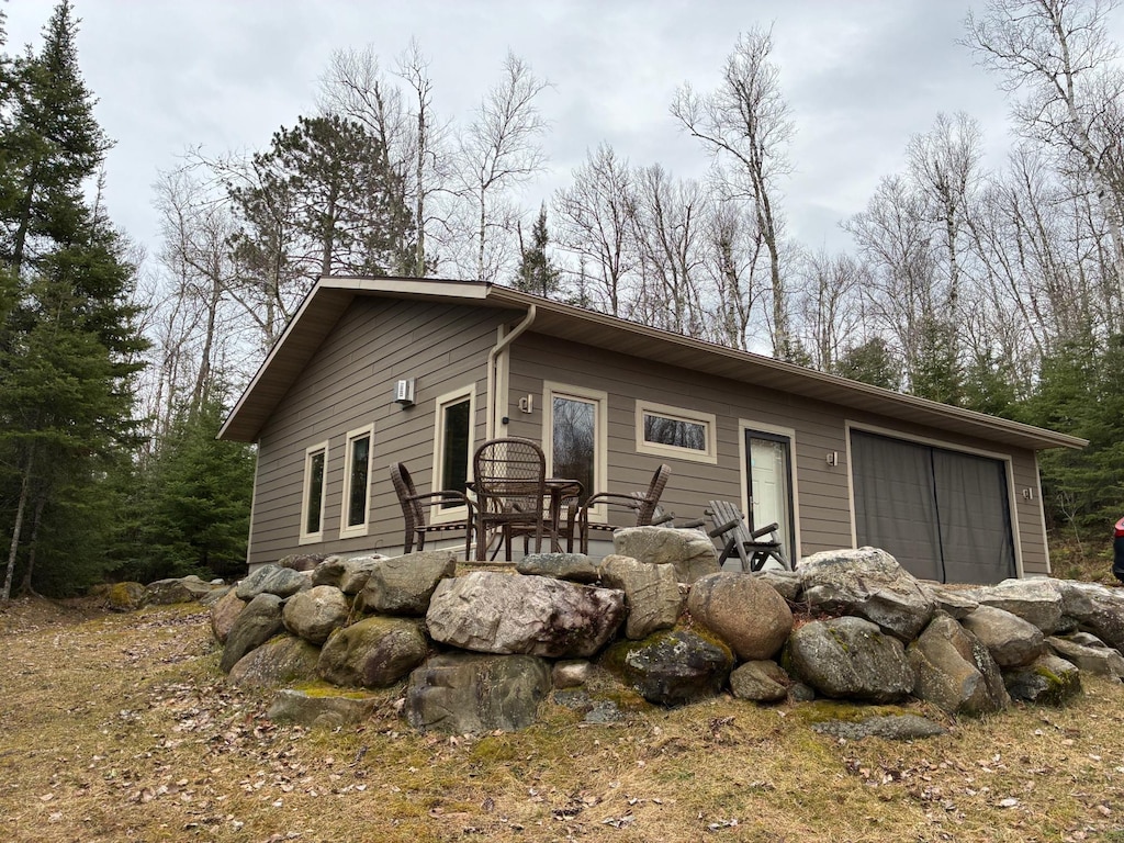 view of home's exterior