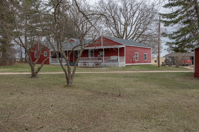2475 44th St SW, Pine River, MN 56474 - view of front of property featuring a porch and a front yard