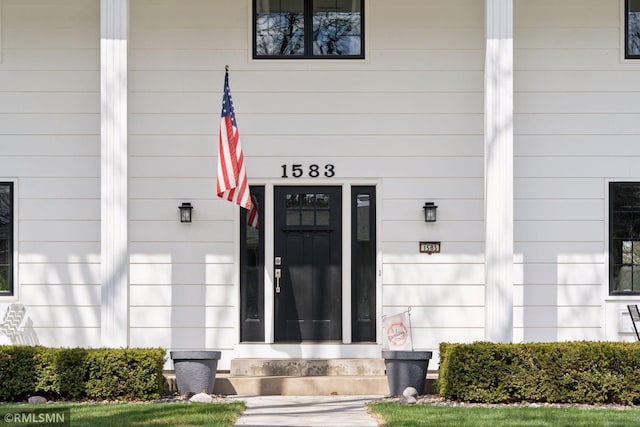 view of exterior entry