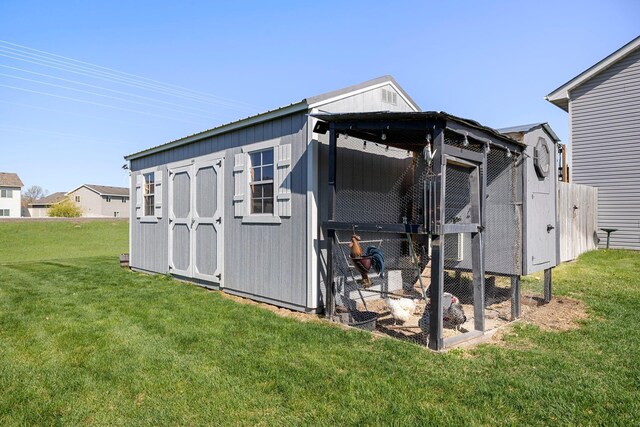 1101 8th Ave SW, Isanti, MN 55040 - view of poultry coop with a yard