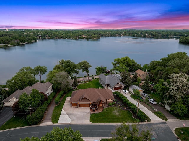 3420 Fairview Ave N, Arden Hills, MN 55112 - aerial view at dusk of a water view