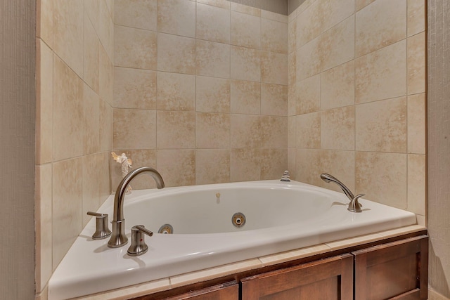 full bath featuring a jetted tub