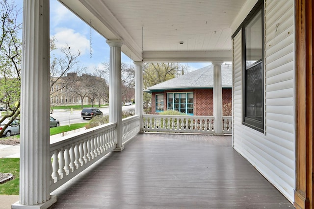 265 Broadway St, Winona, MN 55987 - view of wooden porch