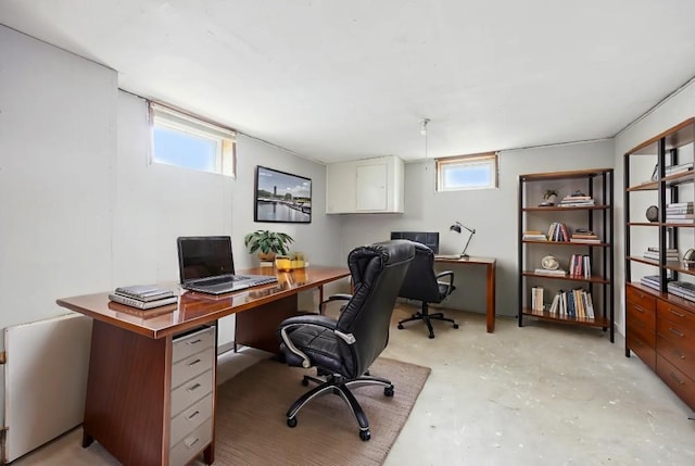 810 57th Ave N, Brooklyn Center, MN 55430 - home office featuring concrete floors