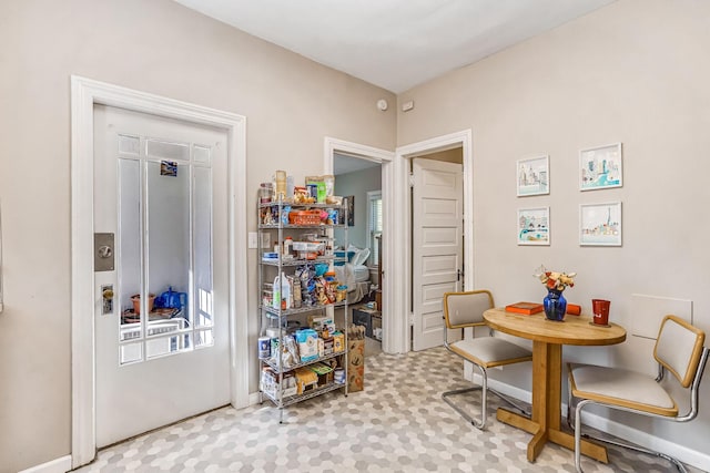 1976 Iglehart Ave, Saint Paul, MN 55104 - view of dining area