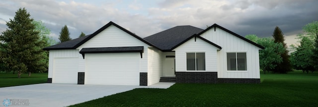 view of front of house featuring an attached garage, a front lawn, board and batten siding, and roof with shingles