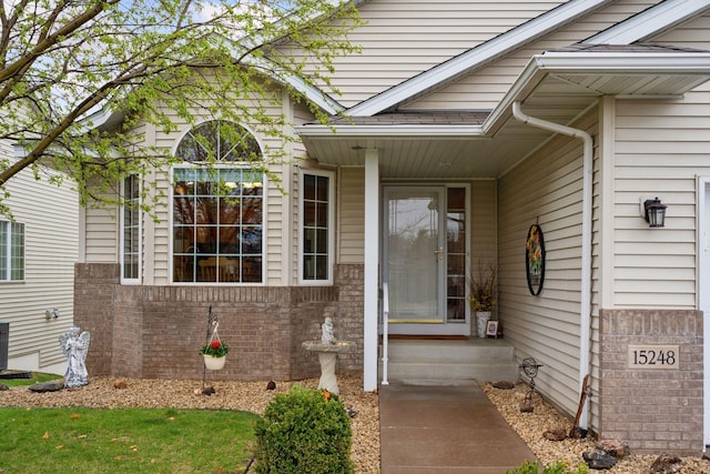 view of exterior entry