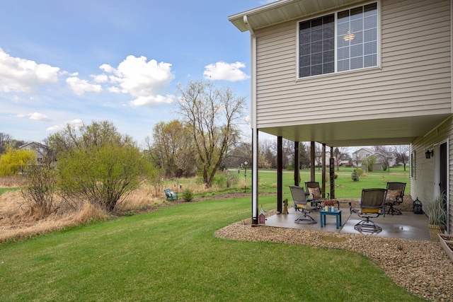view of yard with a patio