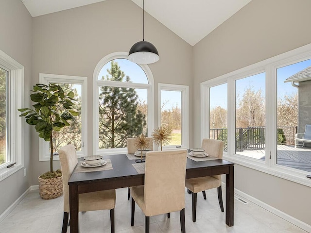 sunroom / solarium featuring visible vents