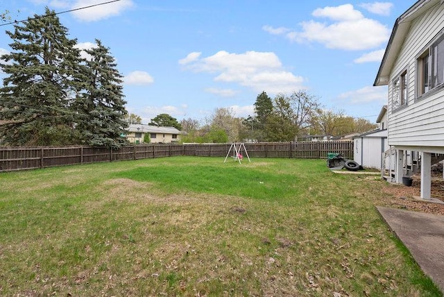 view of yard featuring a fenced backyard