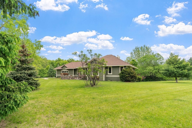 374 Indigo Trl, Troy Twp, WI 54022 - view of grassy yard