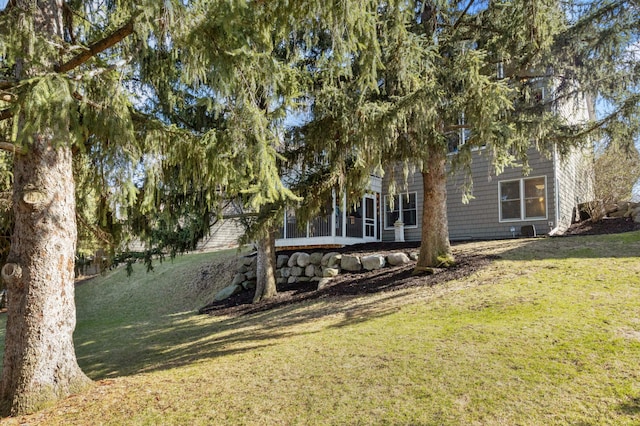 1760 Waterford Ct, Golden Valley, MN 55422 - view of yard