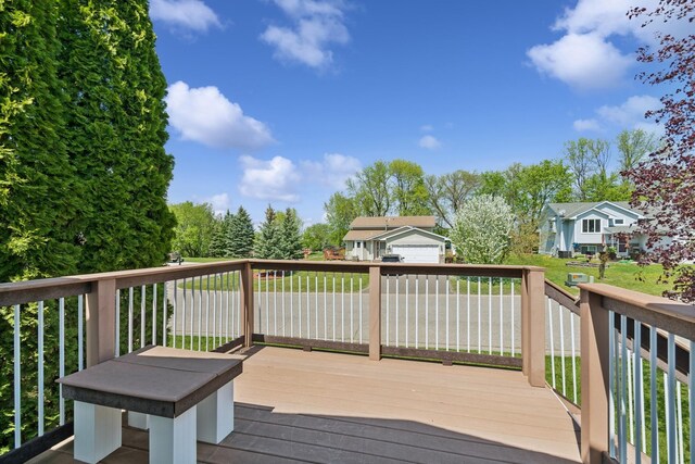 402 13th Ave NE, Buffalo, MN 55313 - wooden terrace featuring a residential view