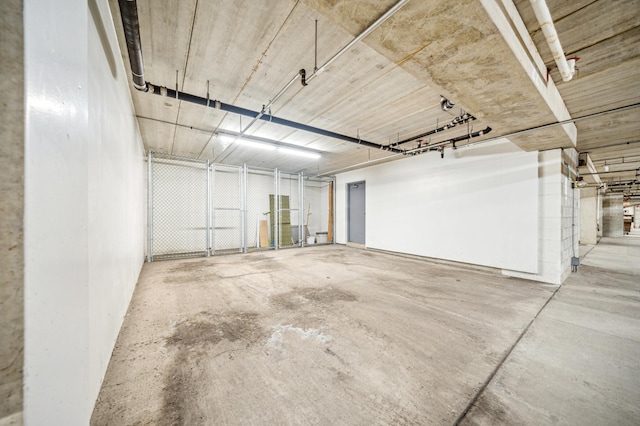 620 Wesley Commons Dr Unit 22, Golden Valley, MN 55427 - view of parking deck